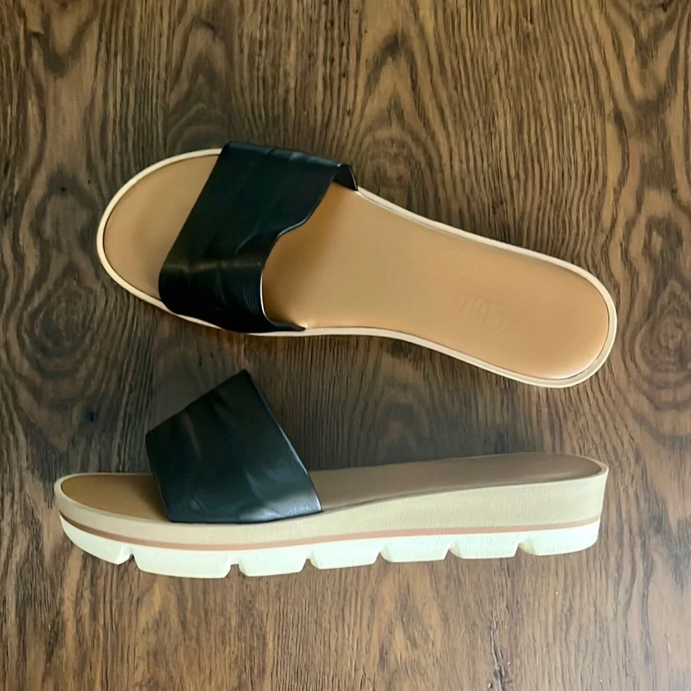 Cliffs Black Slides - Picture 1 of 5